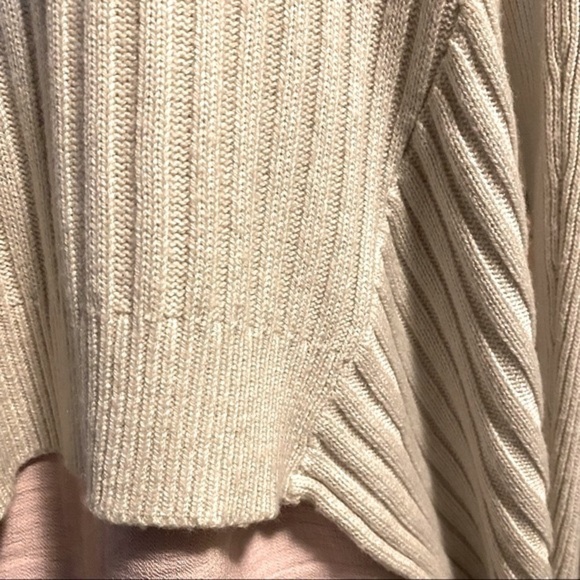 Banana Republic Cardigan Open Front sweater. High/low, cozy wool blend - Picture 7 of 9